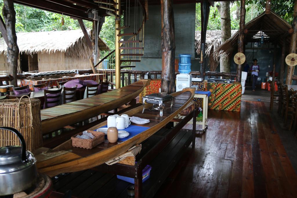 Borneo Natural Sukau Bilit Resort Exteriör bild