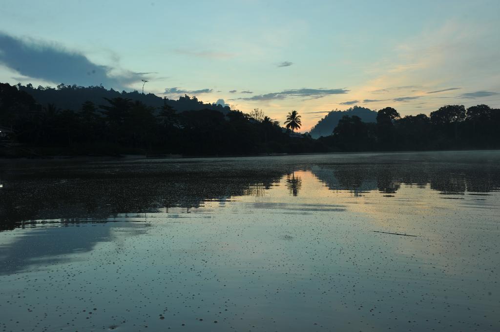 Borneo Natural Sukau Bilit Resort Exteriör bild