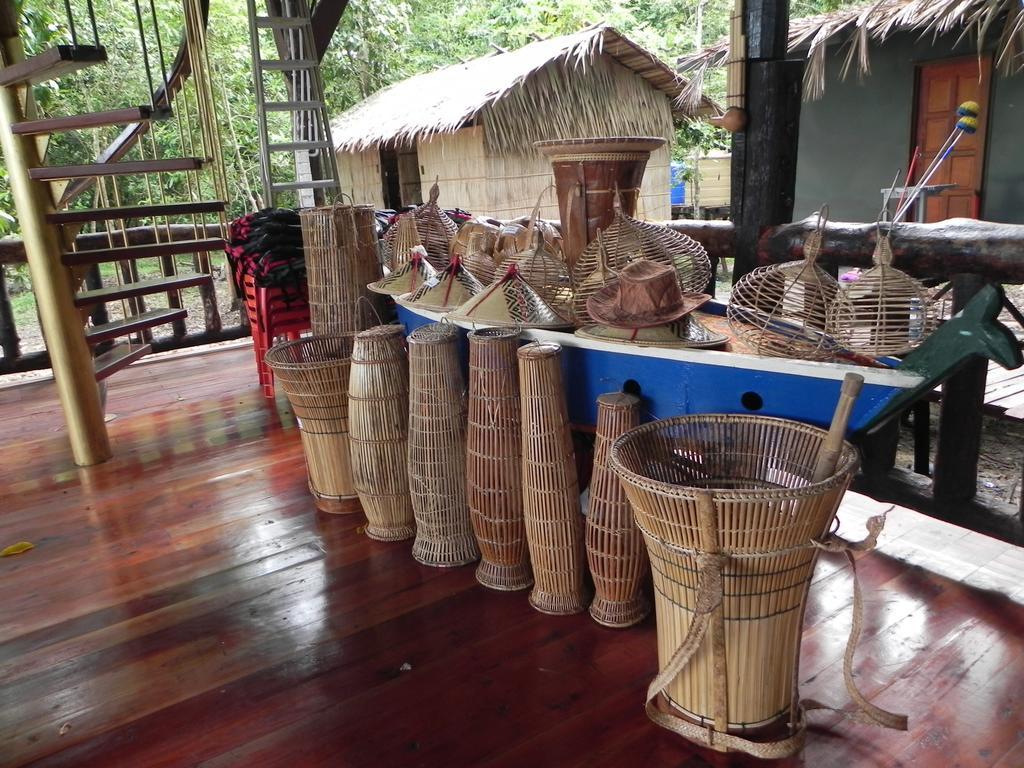 Borneo Natural Sukau Bilit Resort Exteriör bild
