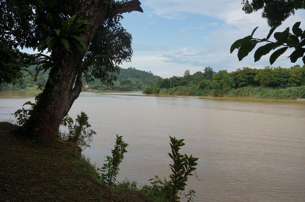 Borneo Natural Sukau Bilit Resort Exteriör bild