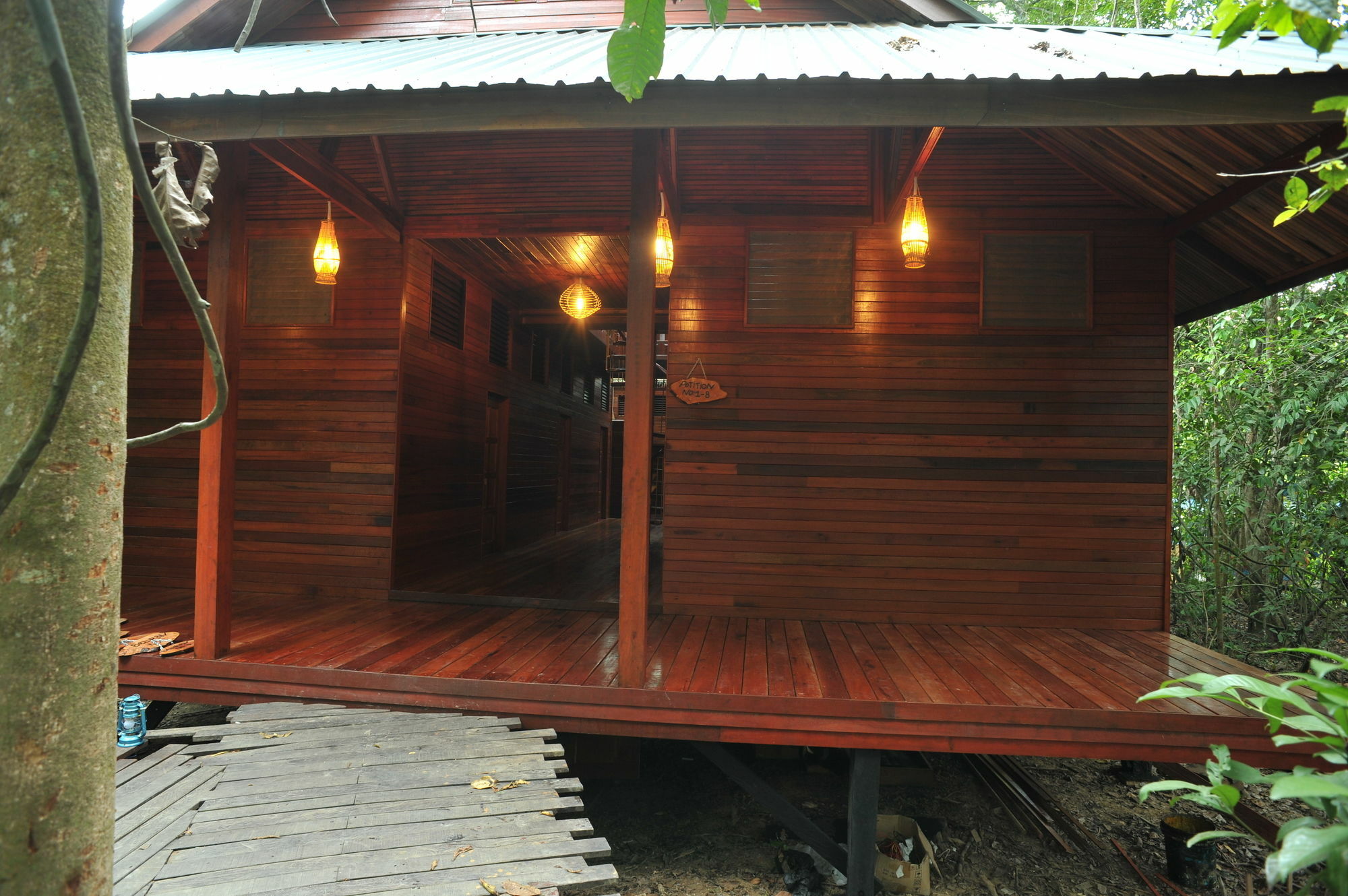 Borneo Natural Sukau Bilit Resort Exteriör bild