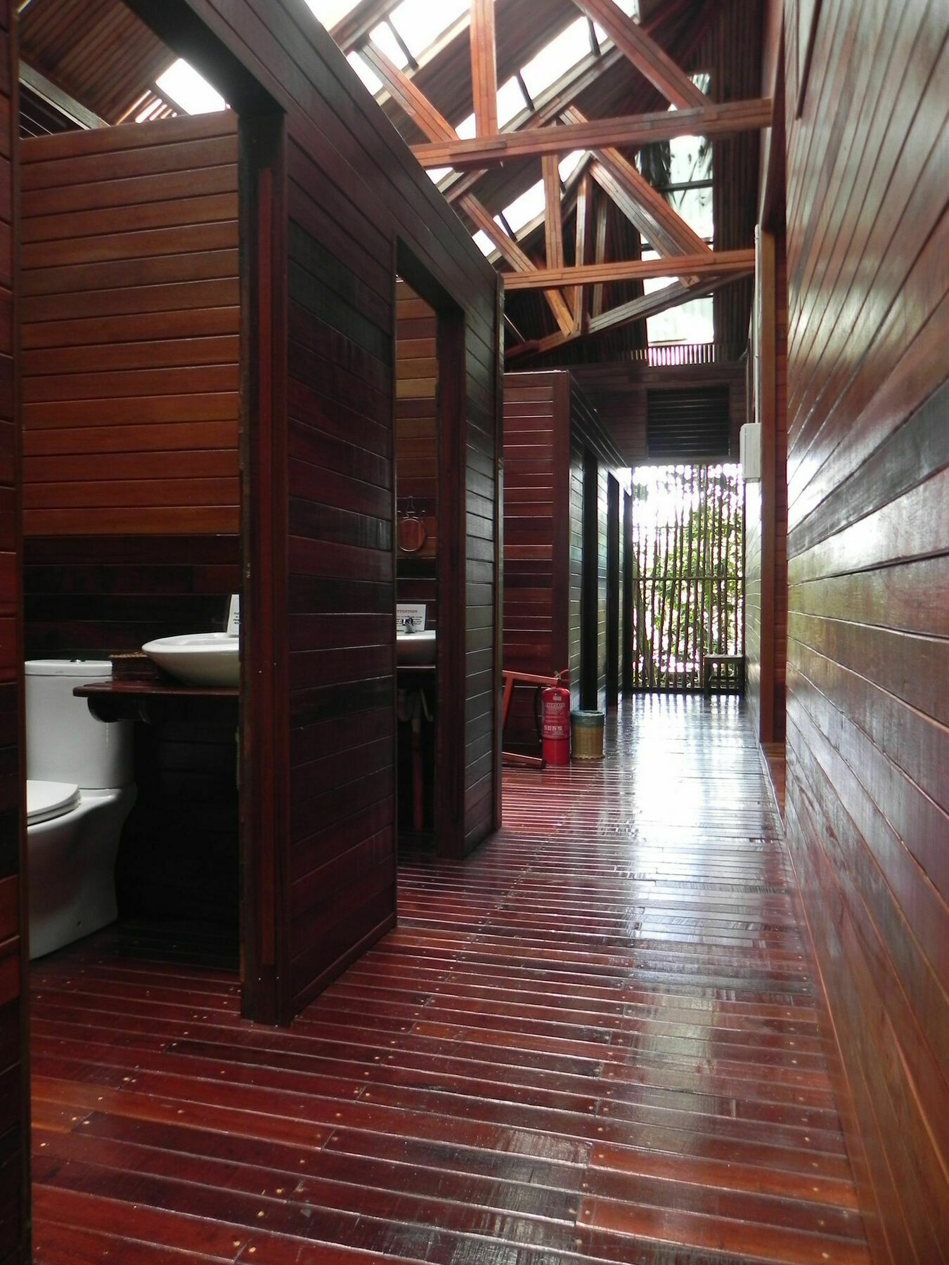 Borneo Natural Sukau Bilit Resort Exteriör bild