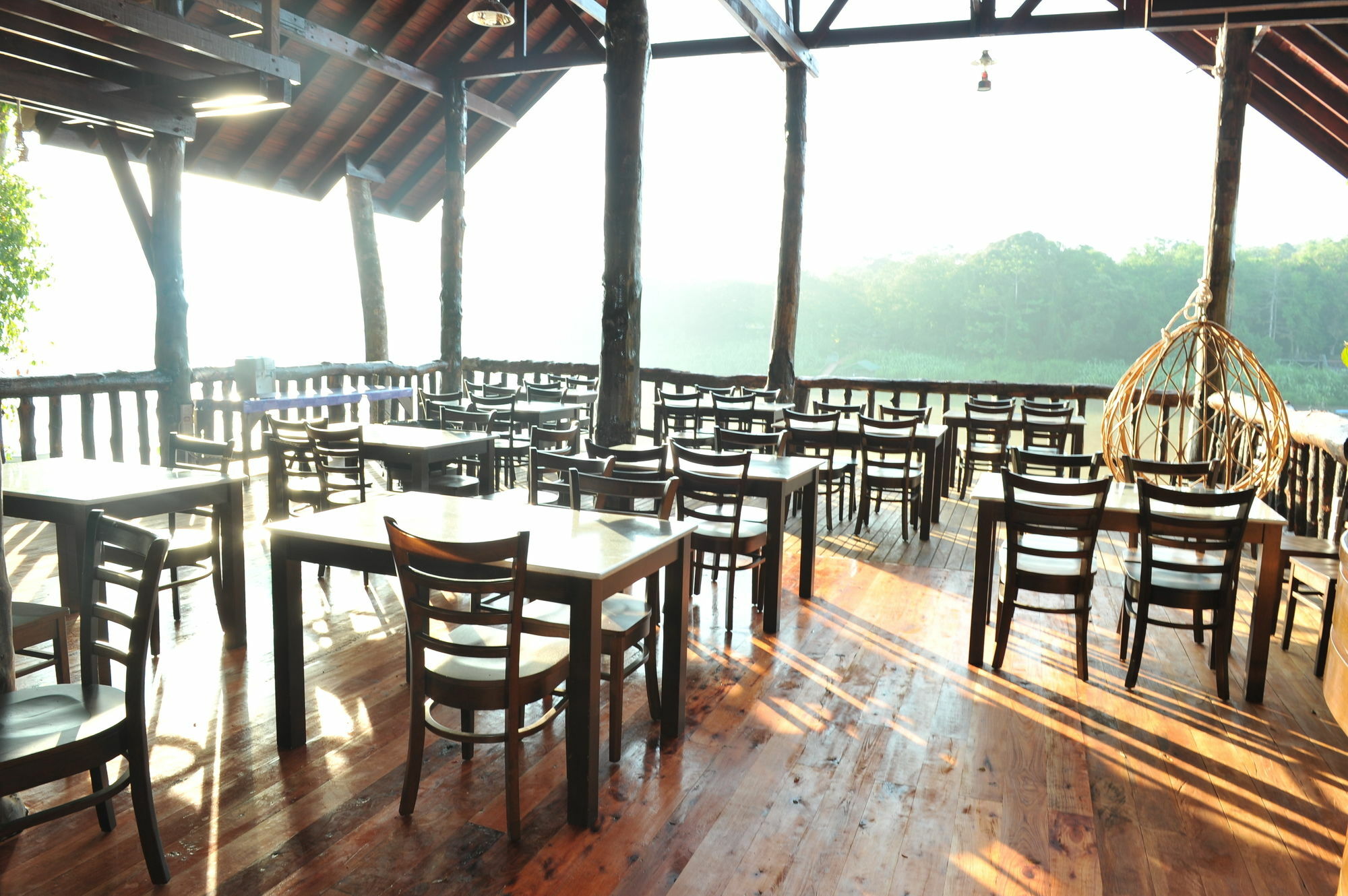 Borneo Natural Sukau Bilit Resort Exteriör bild